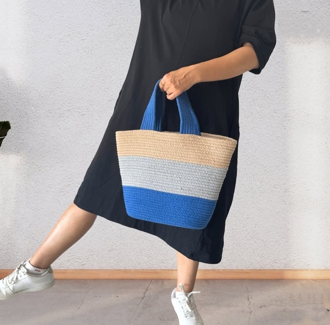 cotton rope/ jute /small dry grass/natural cane/chic dry grass bag/cotton rope woven bag for women vibrant cotton rope handbag chic large tote for women,stylish carryall & shoulder beige gray blue bag cotton rope/ jute /small dry grass/natural cane/chic dry grass bag/cotton rope woven bag for women vibrant cotton rope handbag chic large tote for women,stylish carryall & shoulder beige gray blue bag