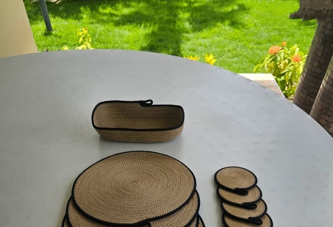 handwoven jute dining table décor set (runner + placemats + coasters)