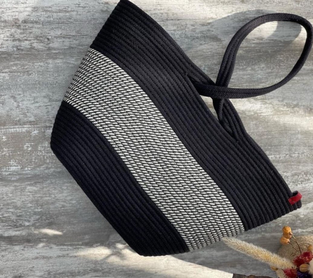 all the cultures fabricating india handmade small dry /natural baskets/chic dry bag/handbag from india/carry tote bag sling bags white crtoon/kids baskets all the cultures fabricating india handmade small dry /natural baskets/chic dry bag/handbag from india/carry tote bag sling bags white crtoon/kids baskets