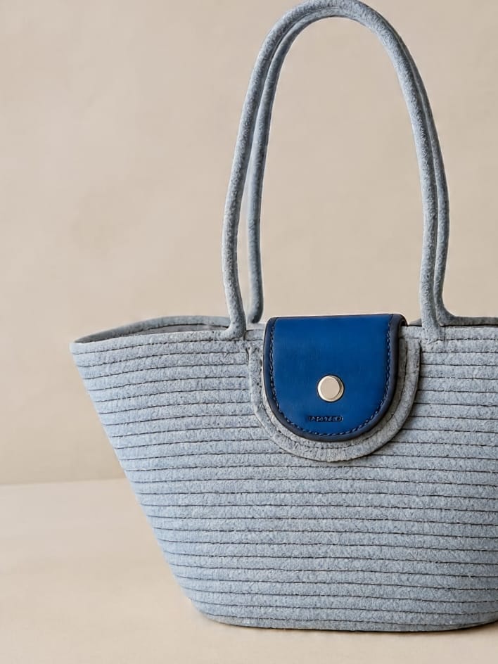 women cute fancy bucket bag casual woven beach handbag handmade small dry grass/natural cane/chic dry grass bag/handbag from manipur/carry tote bag sling bags white crtoon women cute fancy bucket bag casual woven beach handbag handmade small dry grass/natural cane/chic dry grass bag/handbag from manipur/carry tote bag sling bags white crtoon