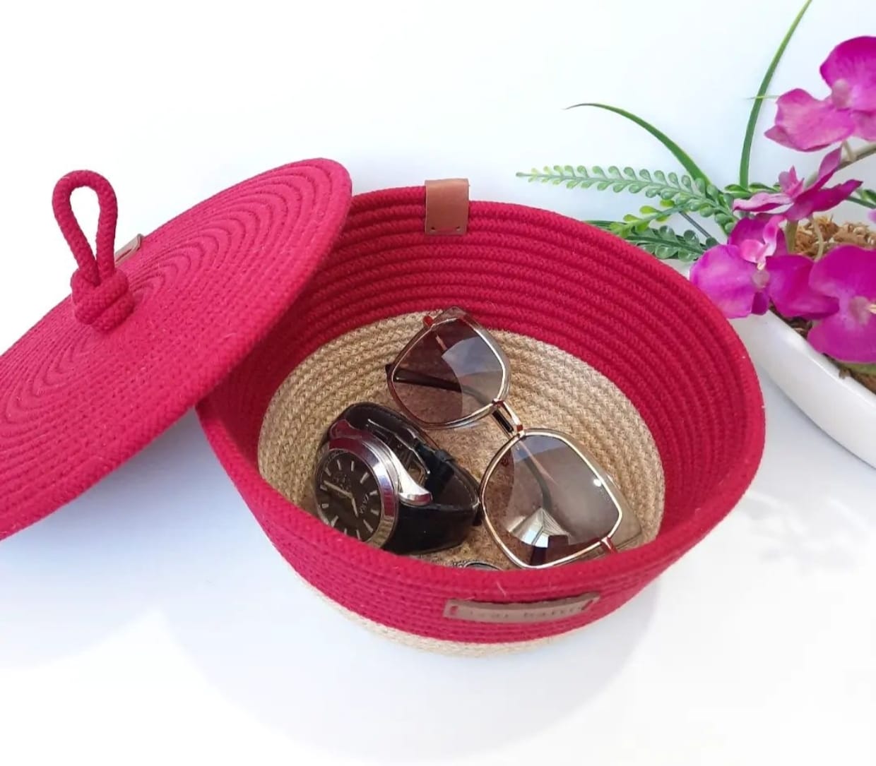 green chic jute & cotton bag series in red beige green chic jute & cotton bag series in red beige