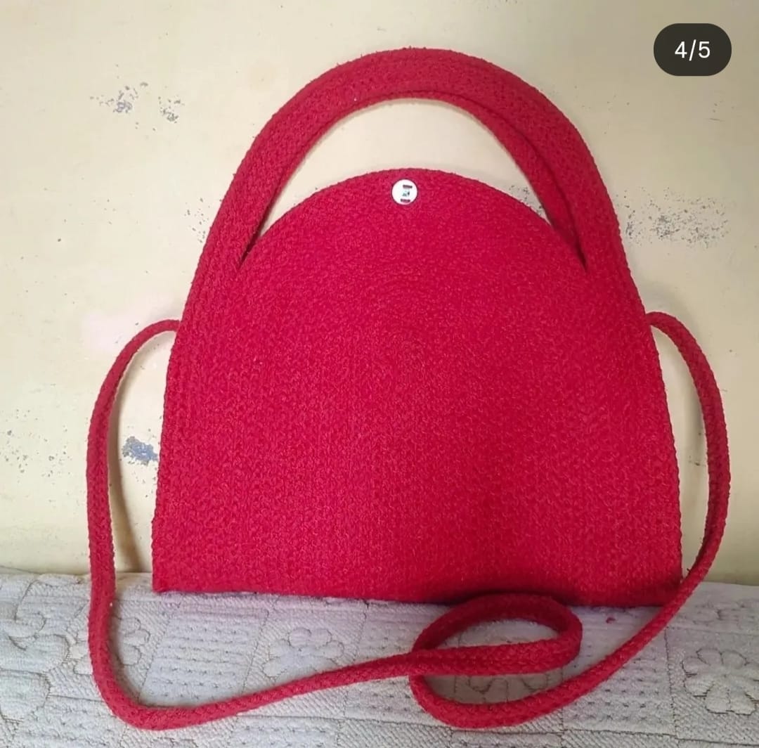 all the cultures fabricating india handmade small dry /natural baskets/chic dry bag/handbag from india/carry tote bag sling bags white crtoon/kids baskets all the cultures fabricating india handmade small dry /natural baskets/chic dry bag/handbag from india/carry tote bag sling bags white crtoon/kids baskets