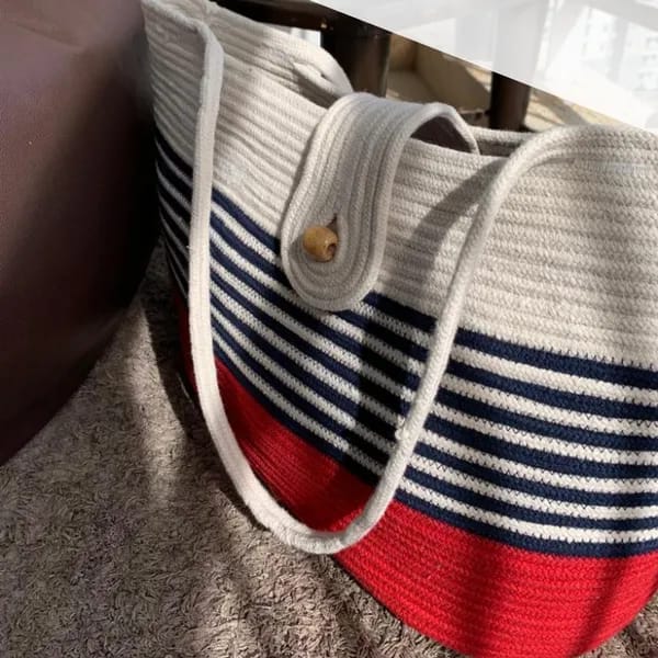 handmade cotton cored corssbody bags small purse with gold chain strap and strap and clasp, elegant shoulder bag, handmade cotton cored corssbody bags small purse with gold chain strap and strap and clasp, elegant shoulder bag,