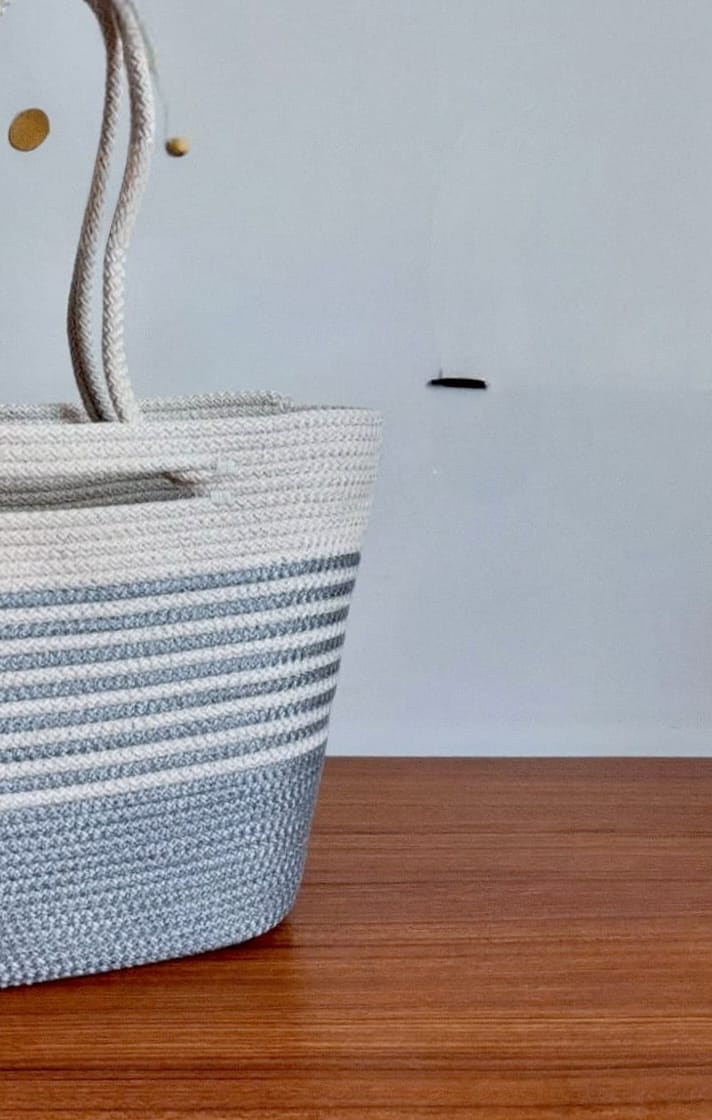 all the cultures fabricating india handmade small dry /natural baskets/chic dry bag/handbag from india/carry tote bag sling bags white crtoon/kids baskets all the cultures fabricating india handmade small dry /natural baskets/chic dry bag/handbag from india/carry tote bag sling bags white crtoon/kids baskets
