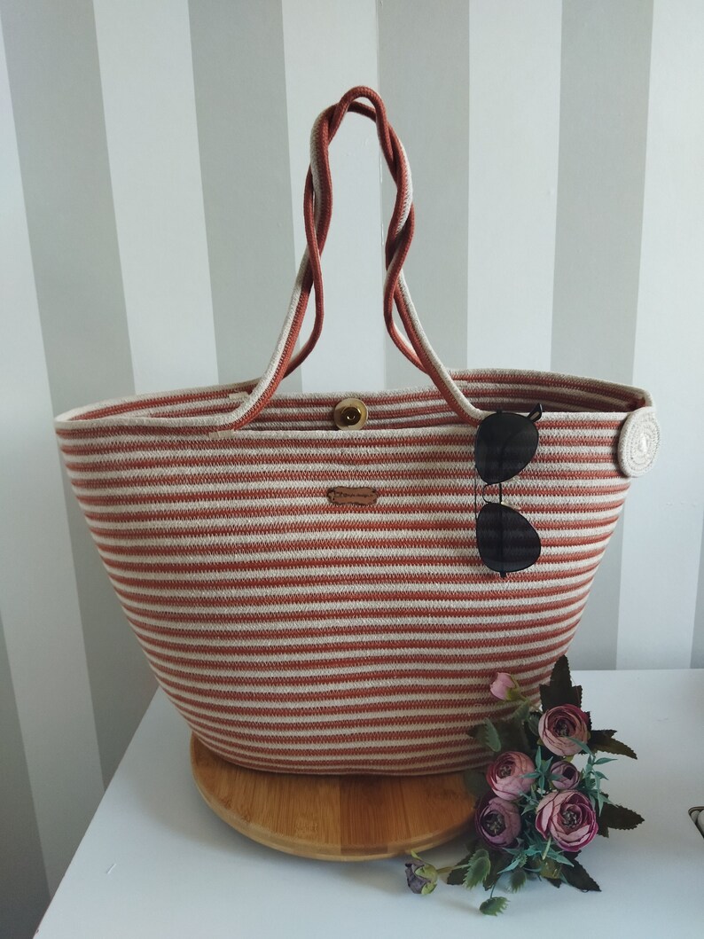 eco chic handmade women jute hand bag eco chic handmade women jute hand bag
