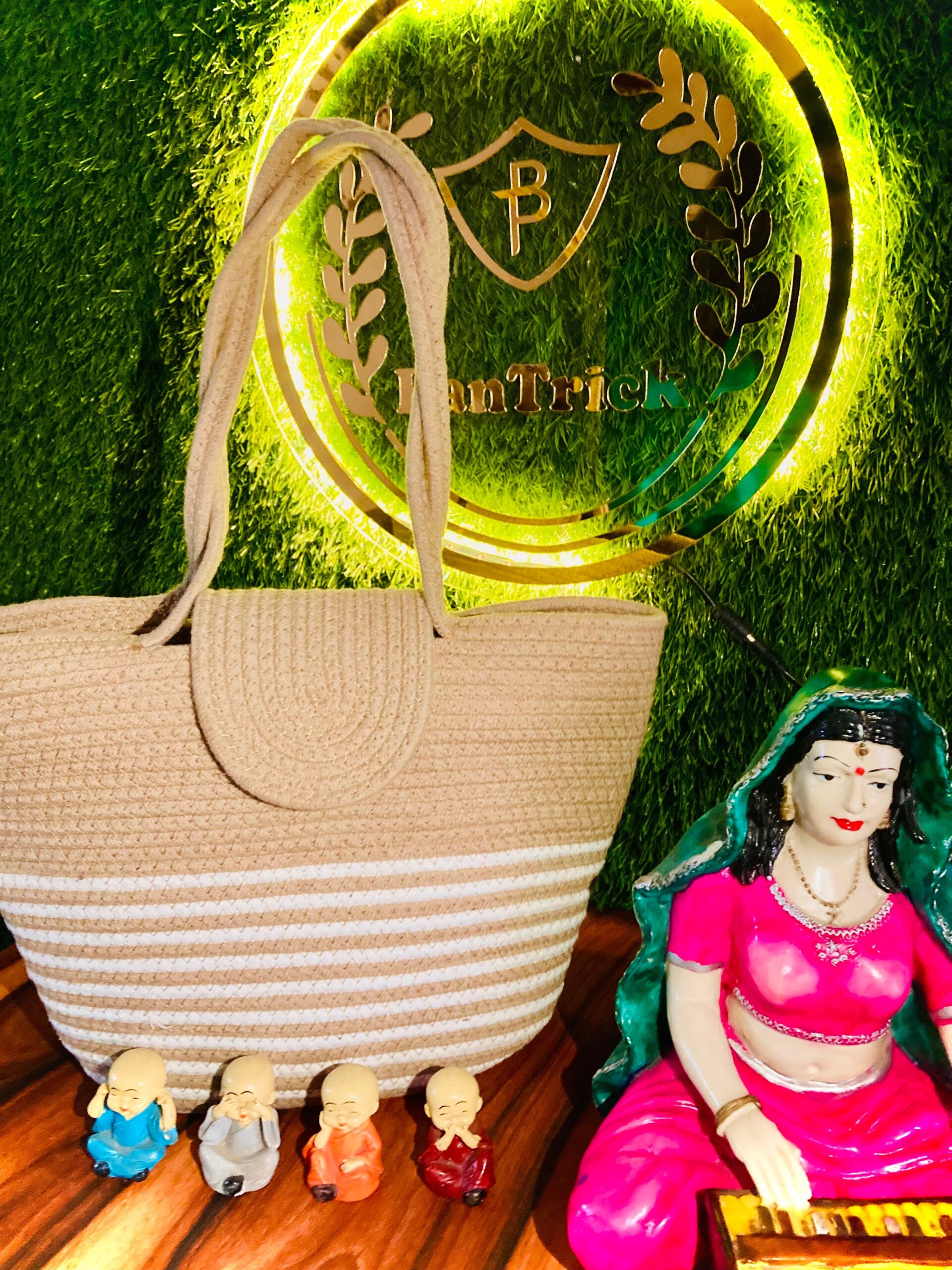 beige eco & friendly handmade jute bag women's tote shoulder bag with rope handles beige eco & friendly handmade jute bag women's tote shoulder bag with rope handles